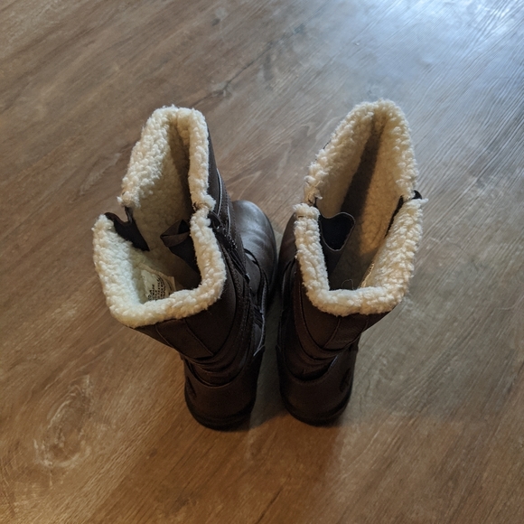 Totes Boots - Picture 3 of 4